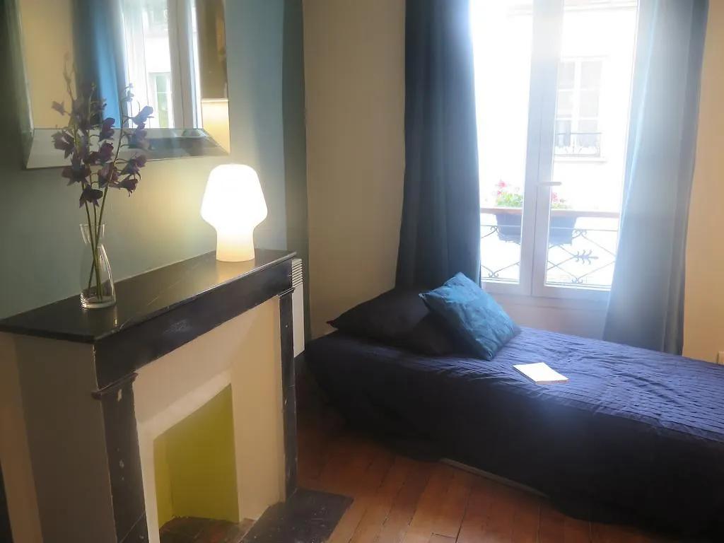 شقة Bright And Newly Renovated Apartment, Hip Canal Saint-martin Area, *